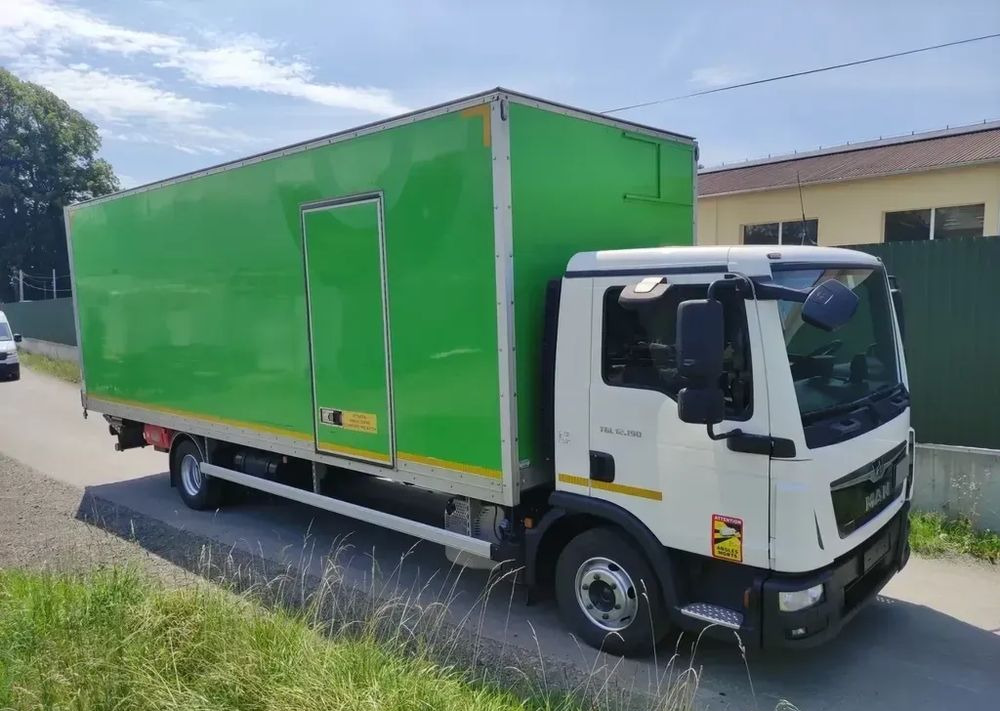 MAN TGL 12.190 kontener , winda - Bakwagen: afbeelding 3 MAN TGL 12.190 kontener , winda - Bakwagen: afbeelding 3