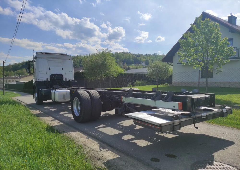 Mercedes-Benz ANTOS 1827 ramo do zabudowy blokada - Chassis vrachtwagen: afbeelding 5 Mercedes-Benz ANTOS 1827 ramo do zabudowy blokada - Chassis vrachtwagen: afbeelding 5