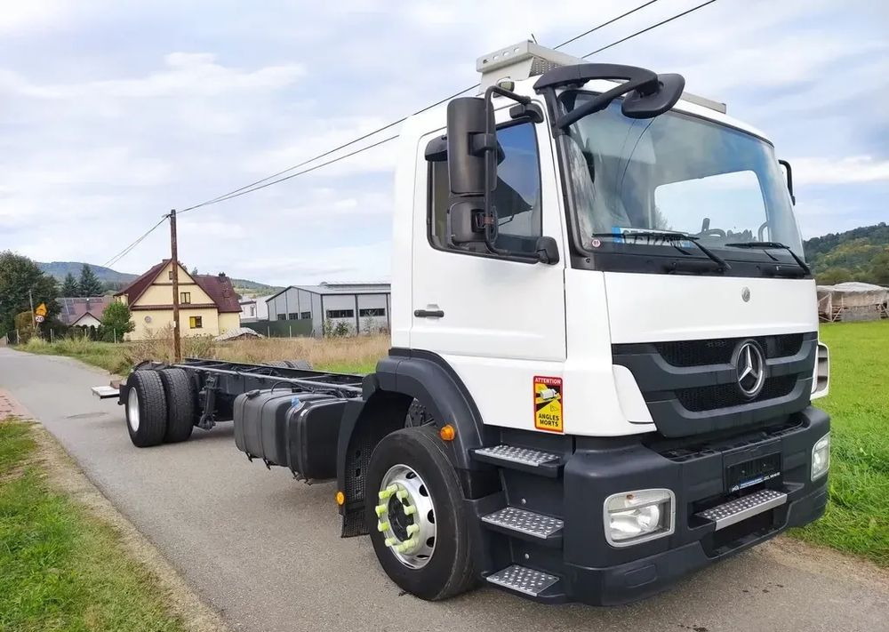 Mercedes-Benz AXOR 1829 rama do zabudowy blokada mostu - Chassis vrachtwagen: afbeelding 3 Mercedes-Benz AXOR 1829 rama do zabudowy blokada mostu - Chassis vrachtwagen: afbeelding 3