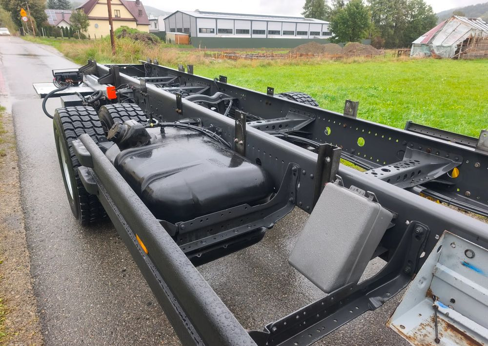 Mercedes-Benz Atego 1624 rama do zabudowy - Chassis vrachtwagen: afbeelding 4 Mercedes-Benz Atego 1624 rama do zabudowy - Chassis vrachtwagen: afbeelding 4