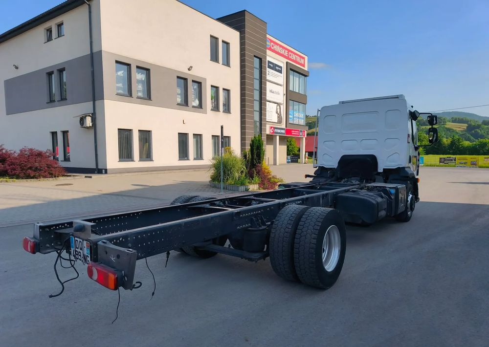 Renault Gama D 16.250 rama do zabudowy poduszka blokada mostu - Chassis vrachtwagen: afbeelding 5 Renault Gama D 16.250 rama do zabudowy poduszka blokada mostu - Chassis vrachtwagen: afbeelding 5