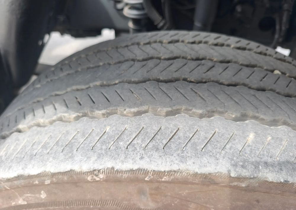 Renault Gama D 16.250 rama do zabudowy poduszka blokada mostu - Chassis vrachtwagen: afbeelding 4 Renault Gama D 16.250 rama do zabudowy poduszka blokada mostu - Chassis vrachtwagen: afbeelding 4