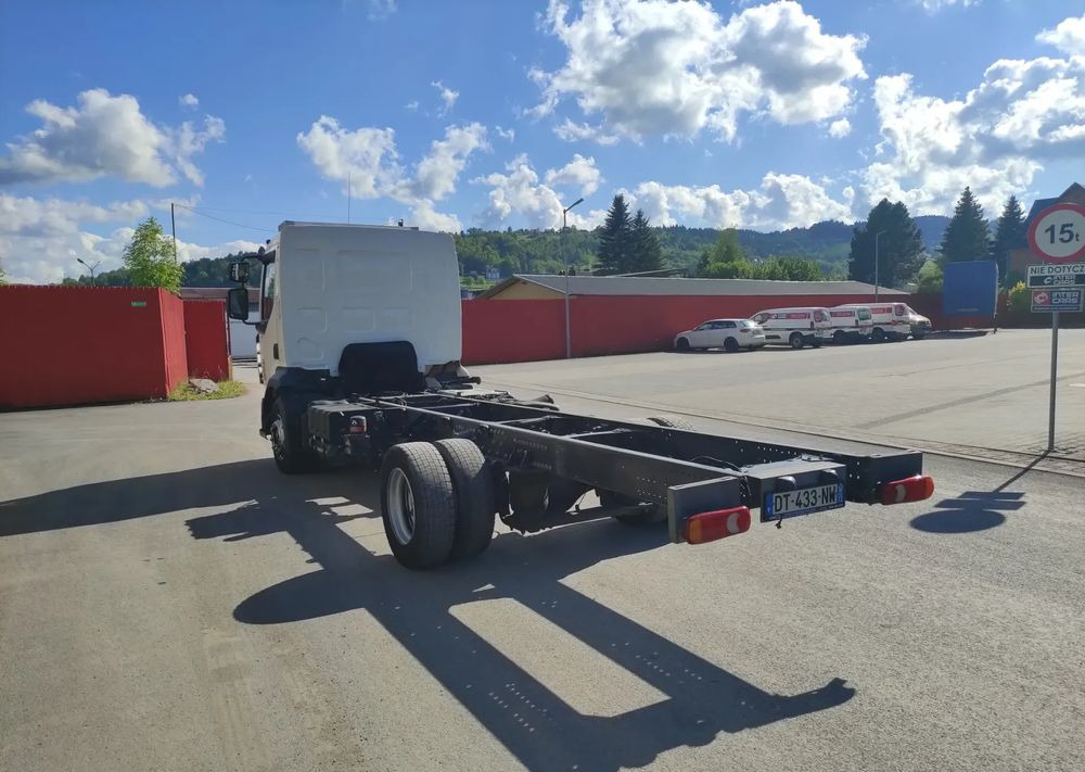 Renault Gama D 210 rama do zabudowy poduszka klima - Chassis vrachtwagen: afbeelding 3 Renault Gama D 210 rama do zabudowy poduszka klima - Chassis vrachtwagen: afbeelding 3