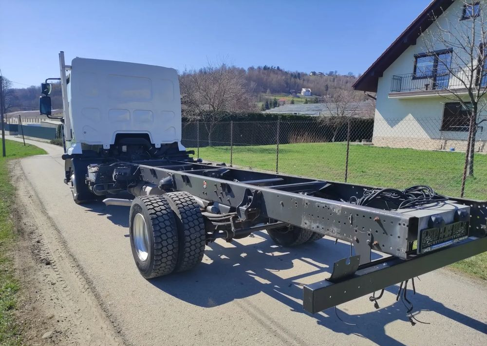 Renault Gama Midlum DXI 12.180 rama do zabudowy - Chassis vrachtwagen: afbeelding 2 Renault Gama Midlum DXI 12.180 rama do zabudowy - Chassis vrachtwagen: afbeelding 2