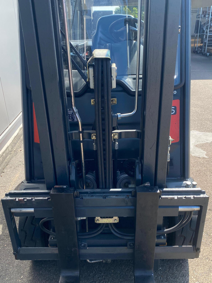 Linde Linde H 16 T - 2.575 h - Seitenschieber - - LPG heftruck: afbeelding 4 Linde Linde H 16 T - 2.575 h - Seitenschieber - - LPG heftruck: afbeelding 4