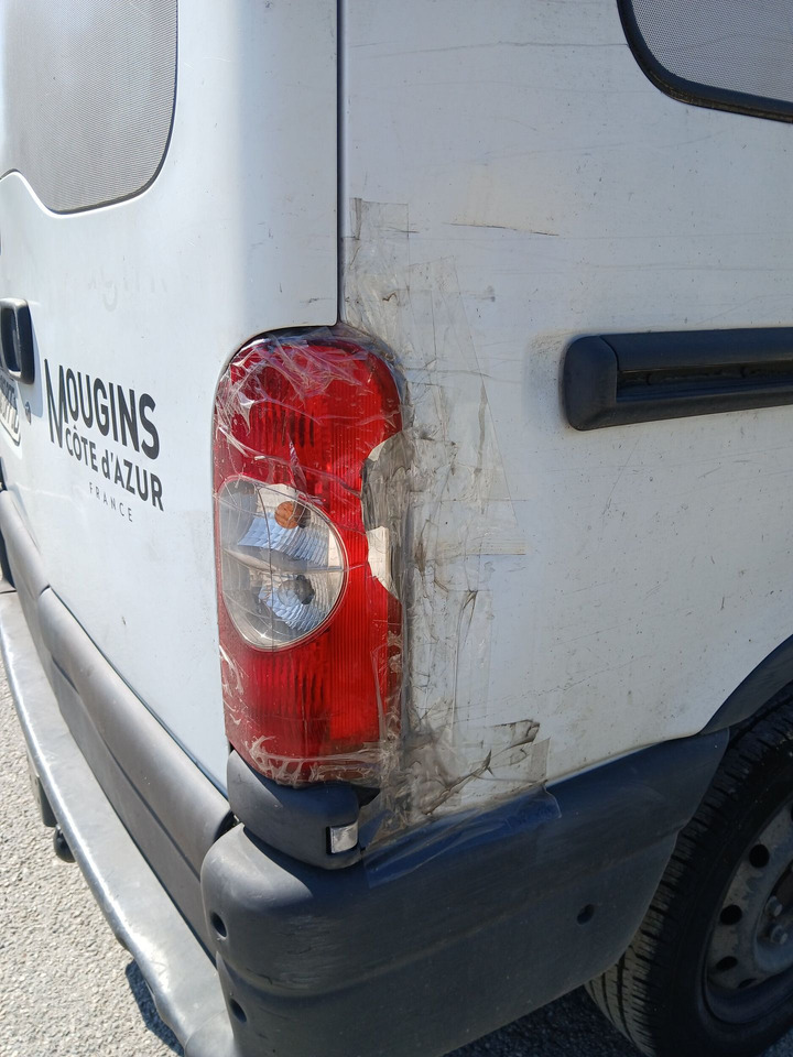 FOURGON RENAULT MASTER NON ROULANT . - Gesloten bestelwagen: afbeelding 5 FOURGON RENAULT MASTER NON ROULANT . - Gesloten bestelwagen: afbeelding 5
