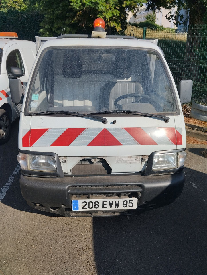 PIAGGIO PORTER 208EVW95 benne - Elektrische vrachtvoertuig, Kipper vrachtwagen: afbeelding 1 PIAGGIO PORTER 208EVW95 benne - Elektrische vrachtvoertuig, Kipper vrachtwagen: afbeelding 1