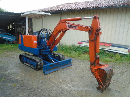 Kubota kh021 - Minigraafmachine: afbeelding 1 Kubota kh021 - Minigraafmachine: afbeelding 1