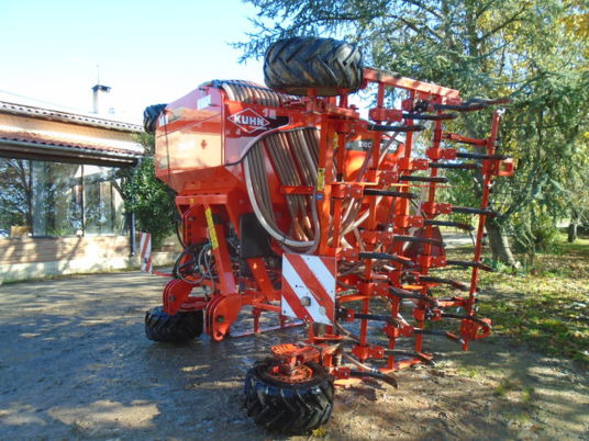 Kuhn MEGANT 500 - Zaaicombinatie: afbeelding 5 Kuhn MEGANT 500 - Zaaicombinatie: afbeelding 5