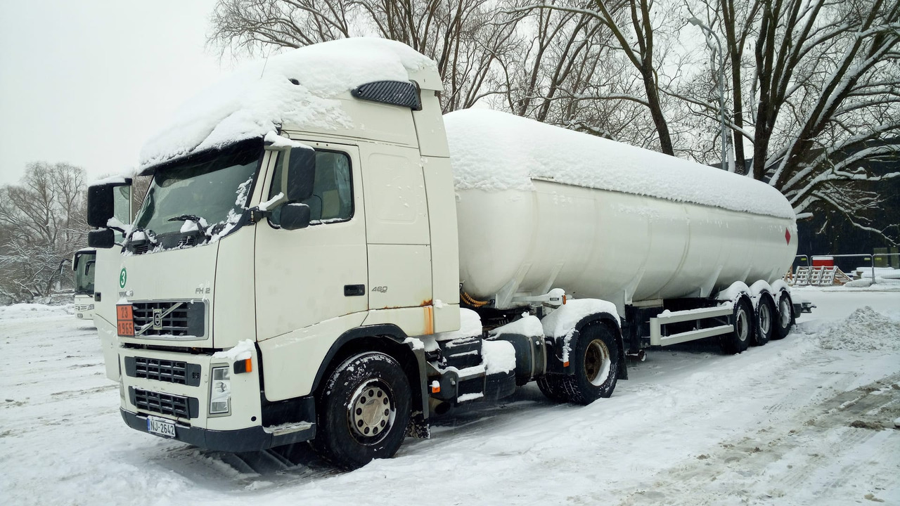 LPG ADR unit for sale. VOLVO truck FH sold together with semi-trailer gas tanke - Trekker: afbeelding 4 LPG ADR unit for sale. VOLVO truck FH sold together with semi-trailer gas tanke - Trekker: afbeelding 4