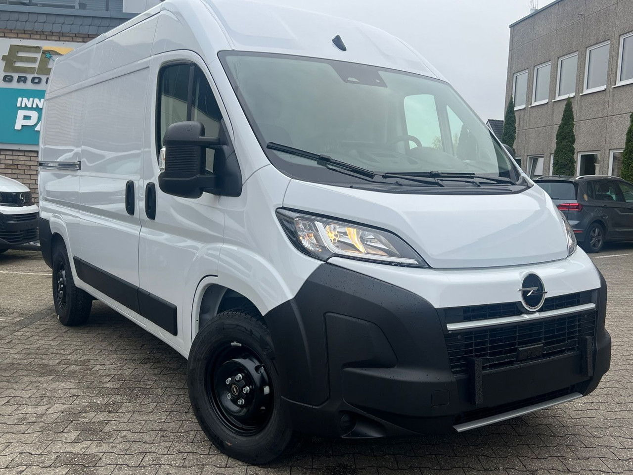 Opel Movano L2H2 140 Kasten Rückfahrkam Allwetter+ - Gesloten bestelwagen: afbeelding 4 Opel Movano L2H2 140 Kasten Rückfahrkam Allwetter+ - Gesloten bestelwagen: afbeelding 4