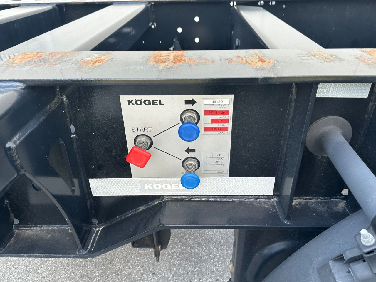 Kögel SN 24 LIFT SAF 2x20 1x30 1x40 6STK - Containertransporter/ Wissellaadbak oplegger: afbeelding 5 Kögel SN 24 LIFT SAF 2x20 1x30 1x40 6STK - Containertransporter/ Wissellaadbak oplegger: afbeelding 5