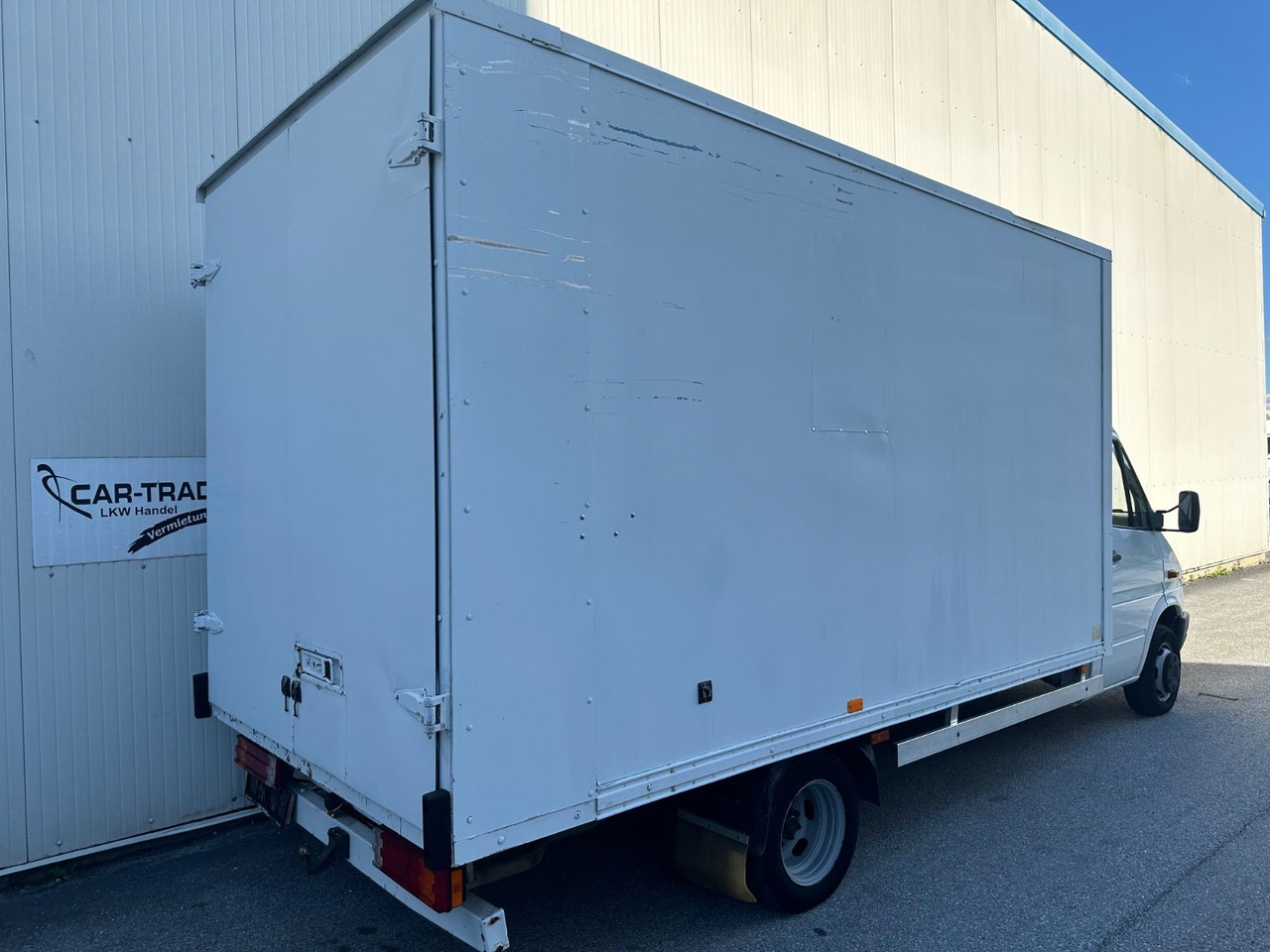 Mercedes-Benz 412 D Koffer Klima - Bestelwagen gesloten laadbak: afbeelding 3 Mercedes-Benz 412 D Koffer Klima - Bestelwagen gesloten laadbak: afbeelding 3