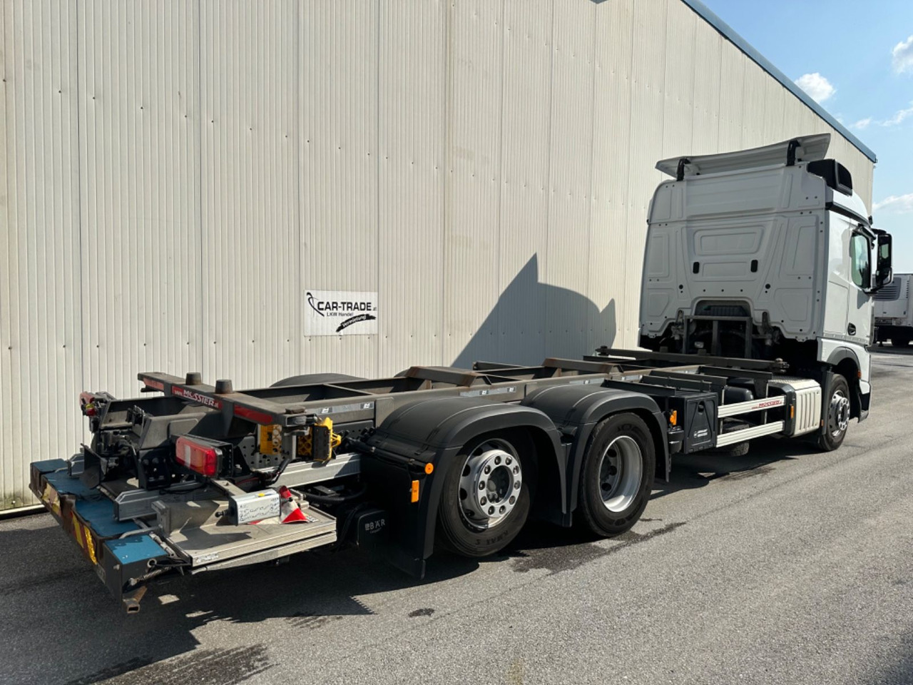 Mercedes-Benz Actros 2545 2T LBW - Containertransporter/ Wissellaadbak vrachtwagen: afbeelding 4 Mercedes-Benz Actros 2545 2T LBW - Containertransporter/ Wissellaadbak vrachtwagen: afbeelding 4