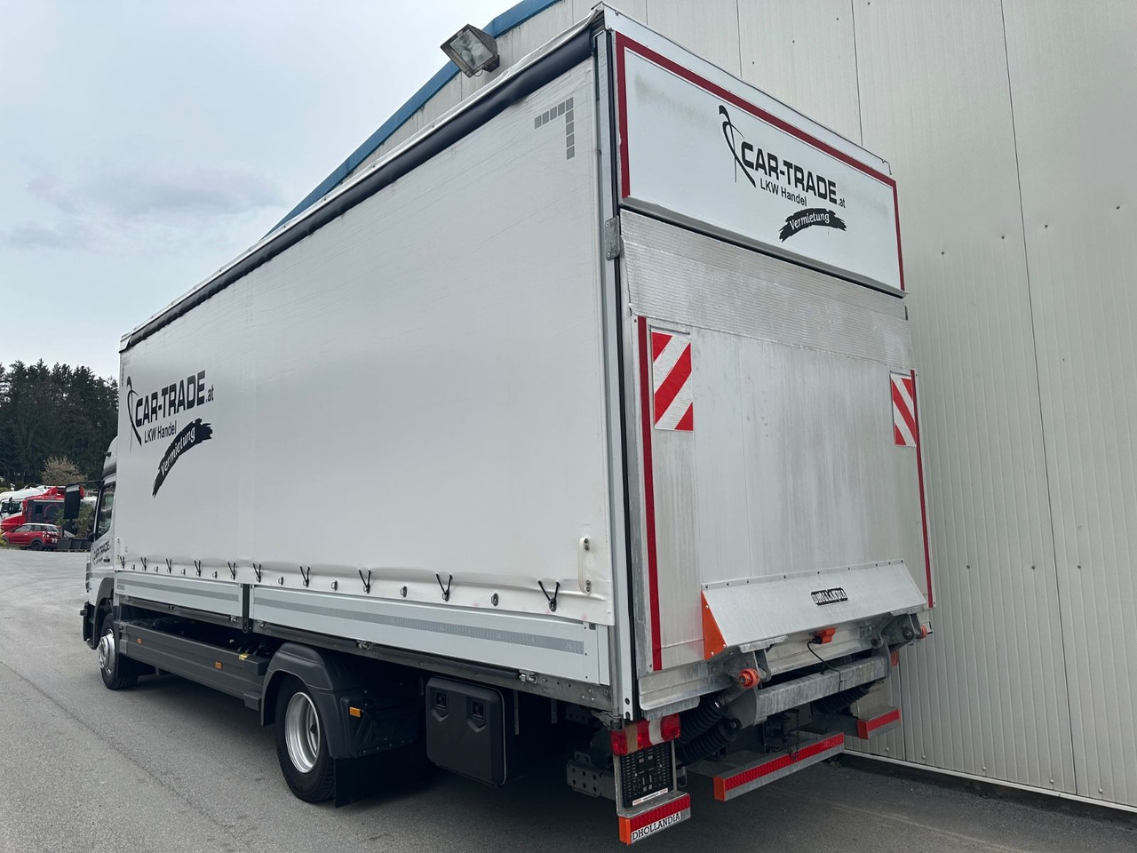 Mercedes-Benz Atego 1524 BigSpace LBW Navi/Kamera - Schuifzeilen vrachtwagen: afbeelding 4 Mercedes-Benz Atego 1524 BigSpace LBW Navi/Kamera - Schuifzeilen vrachtwagen: afbeelding 4