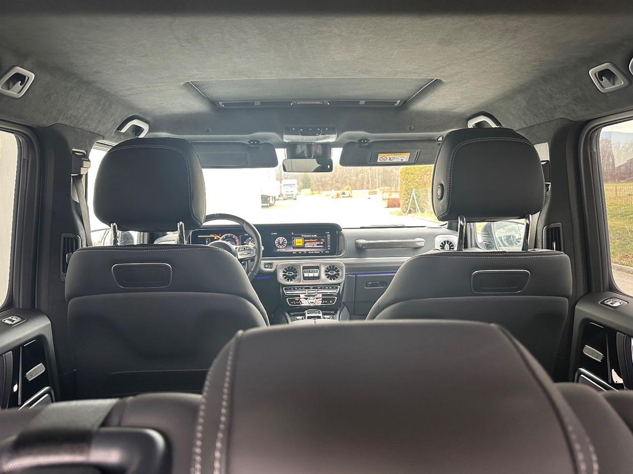 Mercedes-Benz G 63 AMG Mango Matt Night - SUV: afbeelding 5 Mercedes-Benz G 63 AMG Mango Matt Night - SUV: afbeelding 5