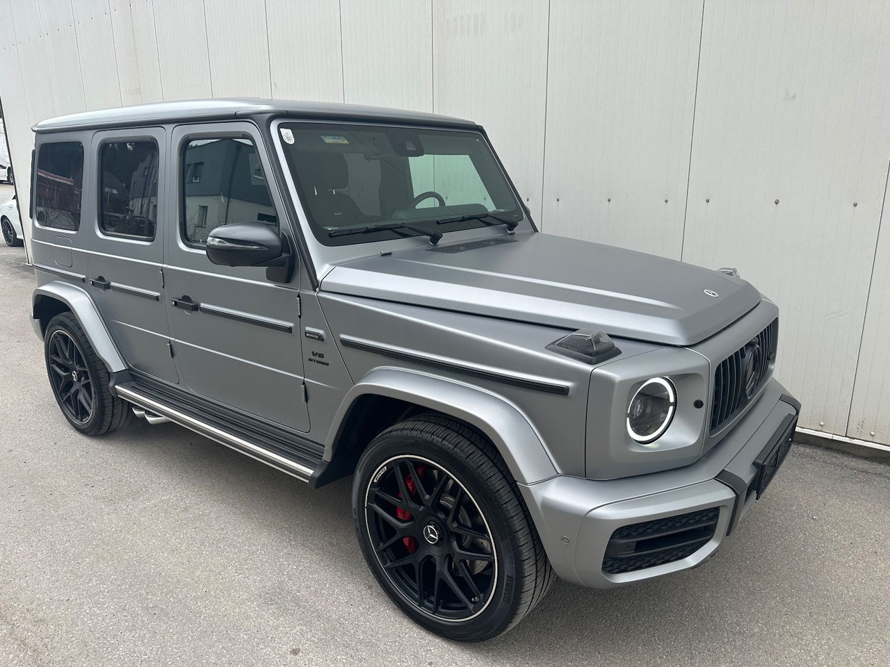 Mercedes-Benz G 63 AMG Mango Matt Night - SUV: afbeelding 2 Mercedes-Benz G 63 AMG Mango Matt Night - SUV: afbeelding 2
