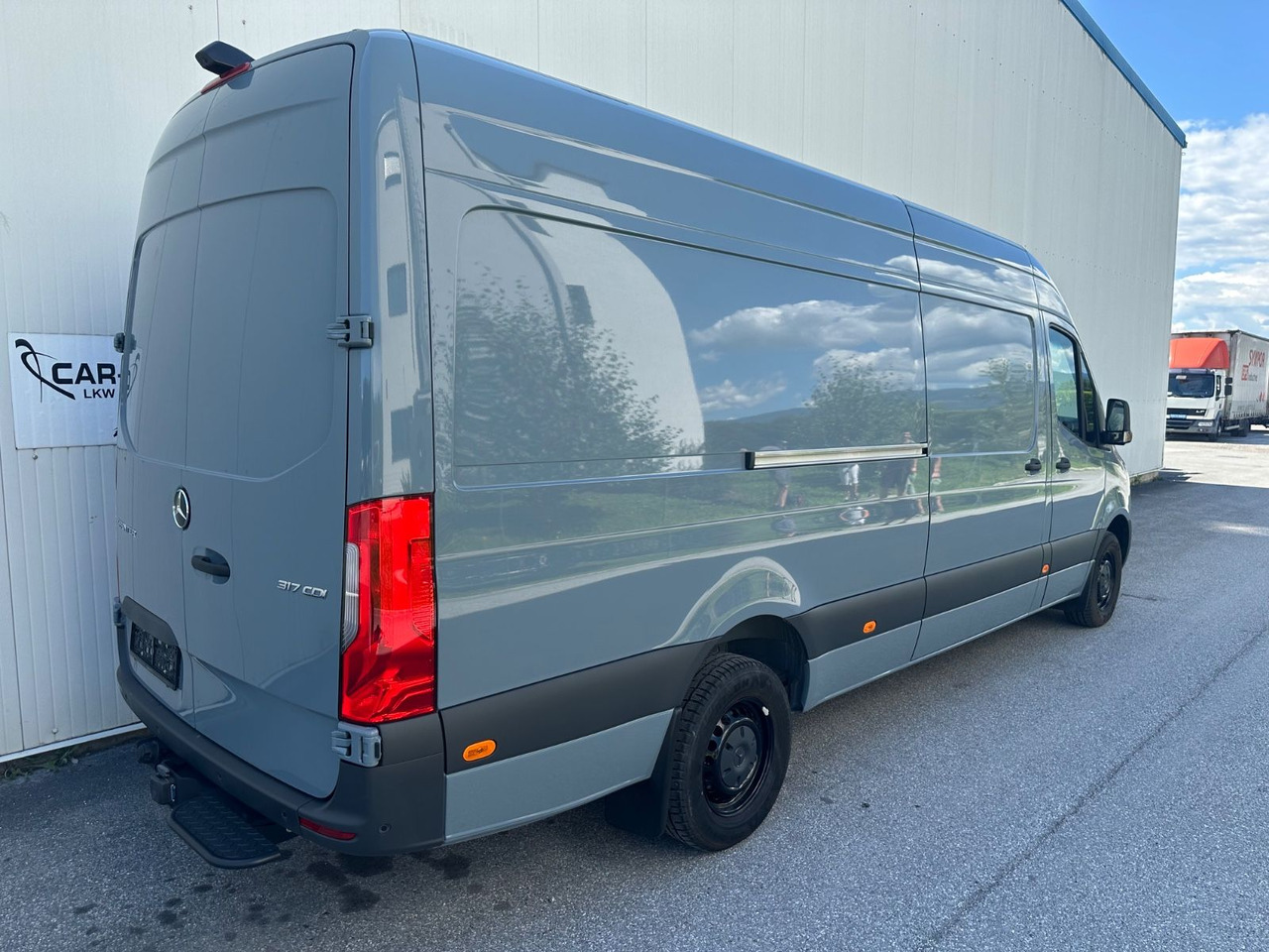 Mercedes-Benz Sprinter 317 cdi - Buscamper: afbeelding 3 Mercedes-Benz Sprinter 317 cdi - Buscamper: afbeelding 3