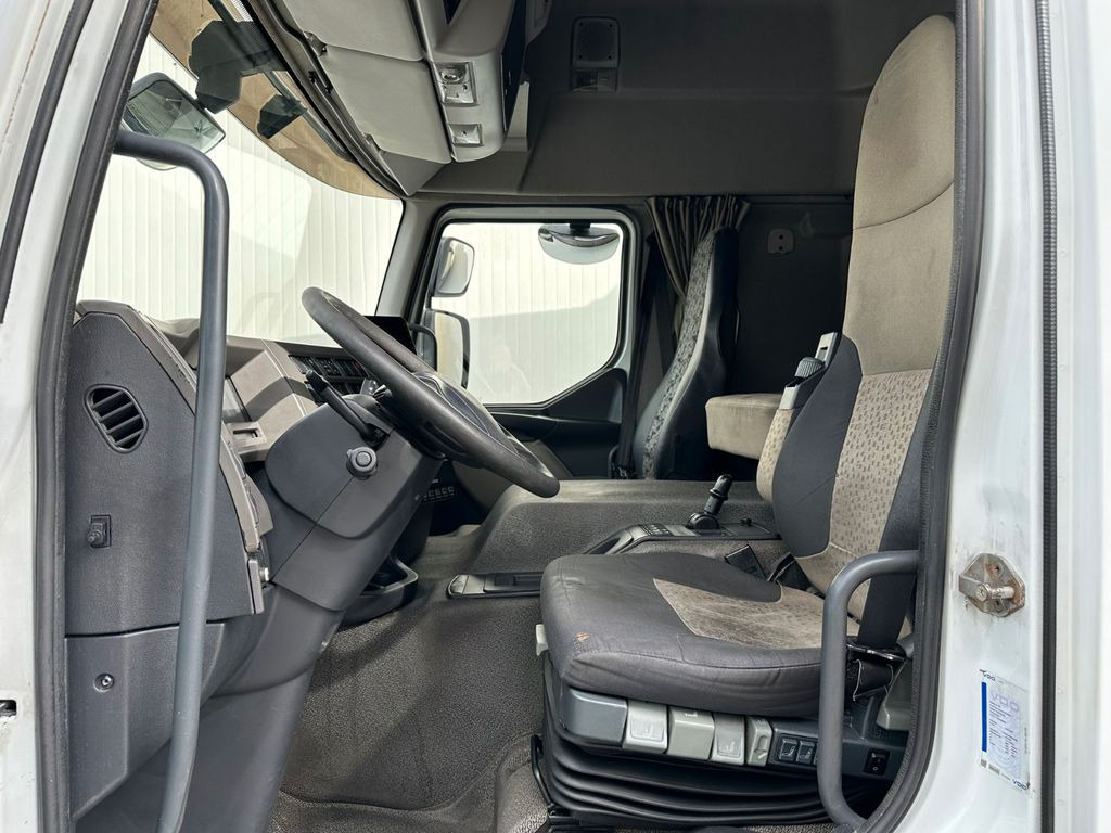 Renault Premium 380.18 EEV Supra/LBW Renault Premium 380.18 EEV Supra/LBW - Koelwagen vrachtwagen: afbeelding 5 Renault Premium 380.18 EEV Supra/LBW Renault Premium 380.18 EEV Supra/LBW - Koelwagen vrachtwagen: afbeelding 5