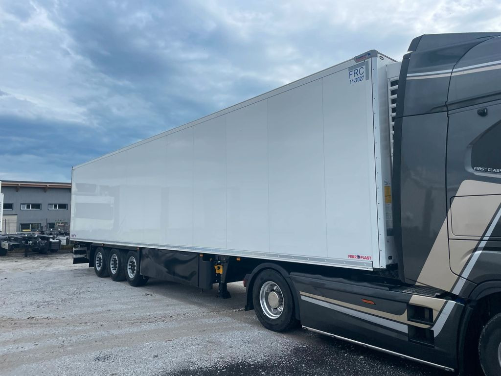 Schmitz Cargobull SKO 24 Cool V7 DoppelStock Blumenbreit - Koelwagen oplegger: afbeelding 2 Schmitz Cargobull SKO 24 Cool V7 DoppelStock Blumenbreit - Koelwagen oplegger: afbeelding 2