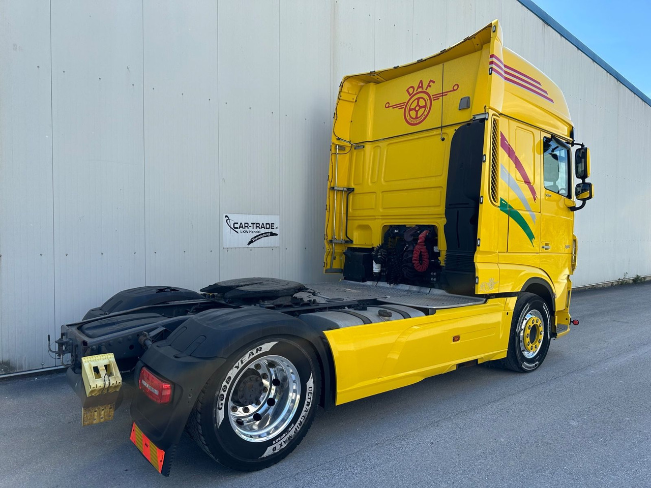 DAF XF 530 SSC Standklima Leder ALU Vollluft - Trekker: afbeelding 3 DAF XF 530 SSC Standklima Leder ALU Vollluft - Trekker: afbeelding 3