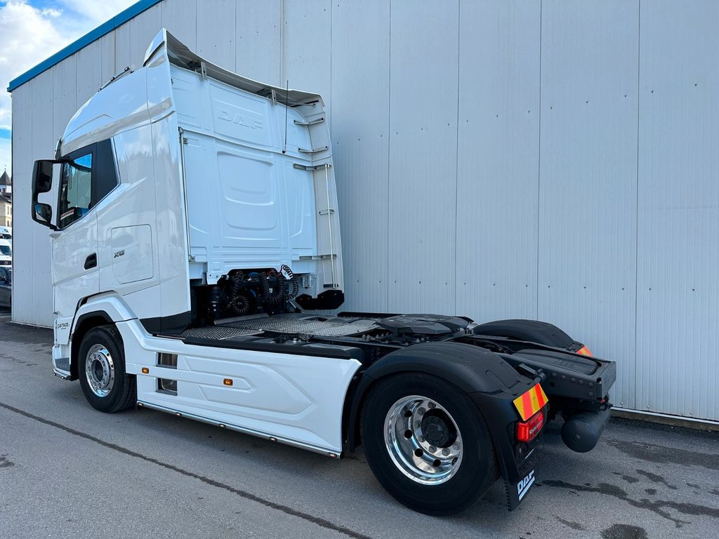 DAF XG 530 Retarder Standklima 3 Jahre Garantie - Trekker: afbeelding 3 DAF XG 530 Retarder Standklima 3 Jahre Garantie - Trekker: afbeelding 3