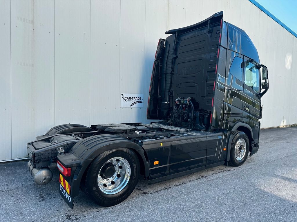 Volvo FH 750 XL Retarder Vollausstattung - Trekker: afbeelding 3 Volvo FH 750 XL Retarder Vollausstattung - Trekker: afbeelding 3