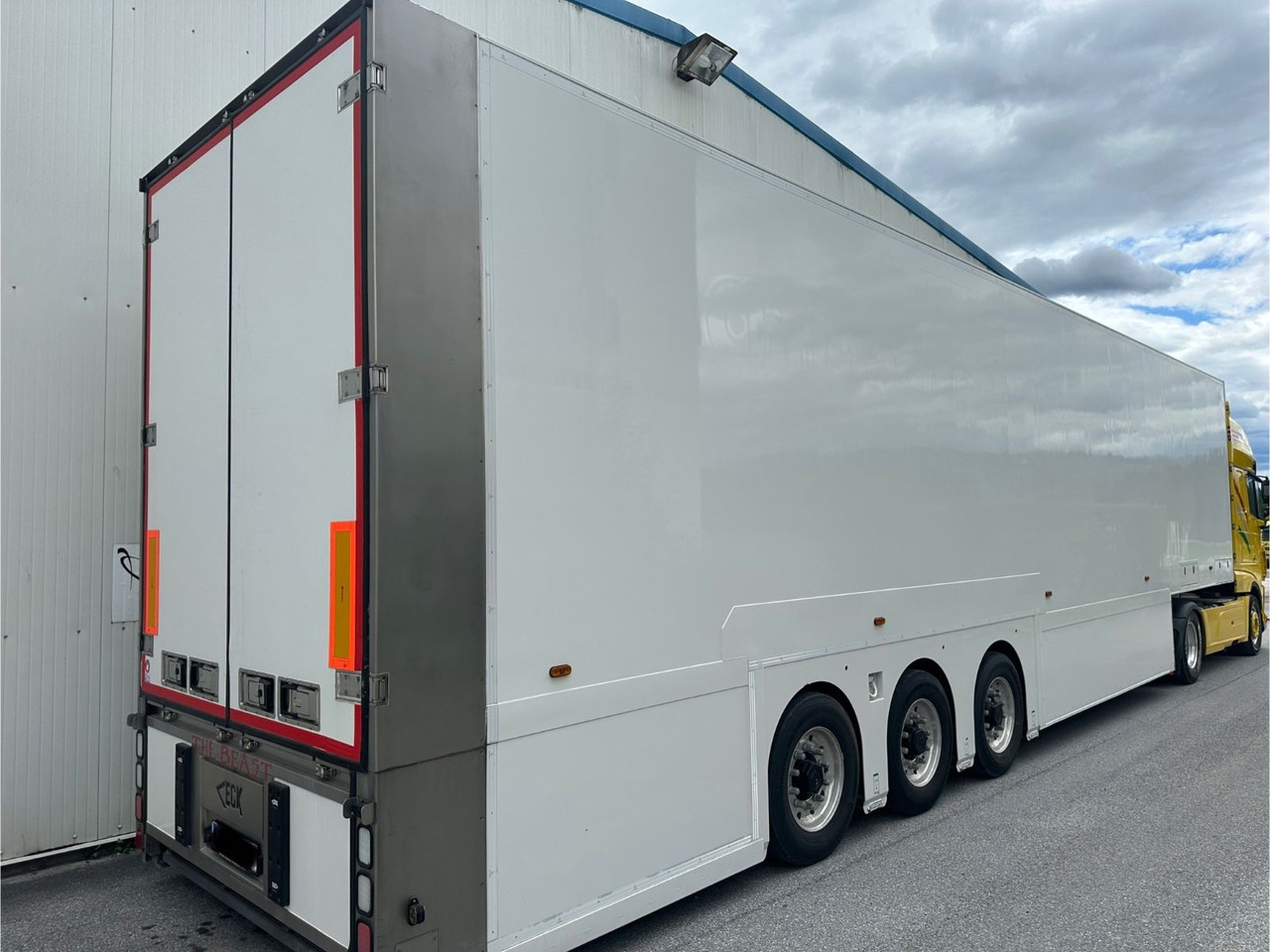 Van Eck Dubbeldeck T3Z Carrier Multi/Temp - Gesloten oplegger: afbeelding 3 Van Eck Dubbeldeck T3Z Carrier Multi/Temp - Gesloten oplegger: afbeelding 3