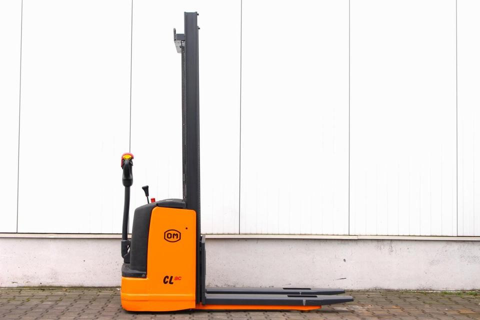 OM CL10,5ac - Batterie NEU - Stapelaar: afbeelding 2 OM CL10,5ac - Batterie NEU - Stapelaar: afbeelding 2