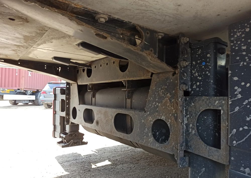 Krone SD - Koelwagen oplegger: afbeelding 5 Krone SD - Koelwagen oplegger: afbeelding 5