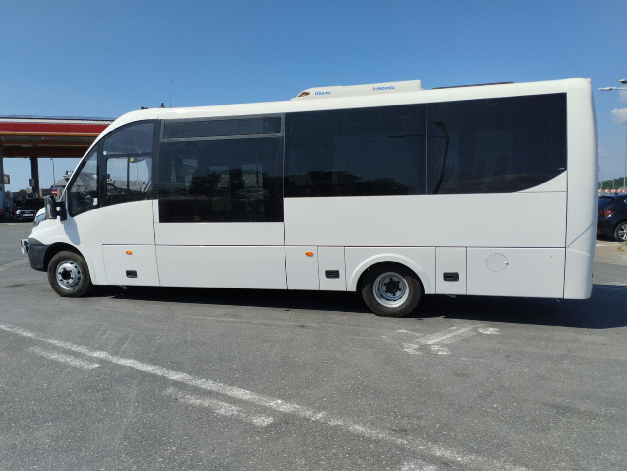 IVECO FIRST ROSERO 70C18 - Minibus, Personenvervoer: afbeelding 4 IVECO FIRST ROSERO 70C18 - Minibus, Personenvervoer: afbeelding 4