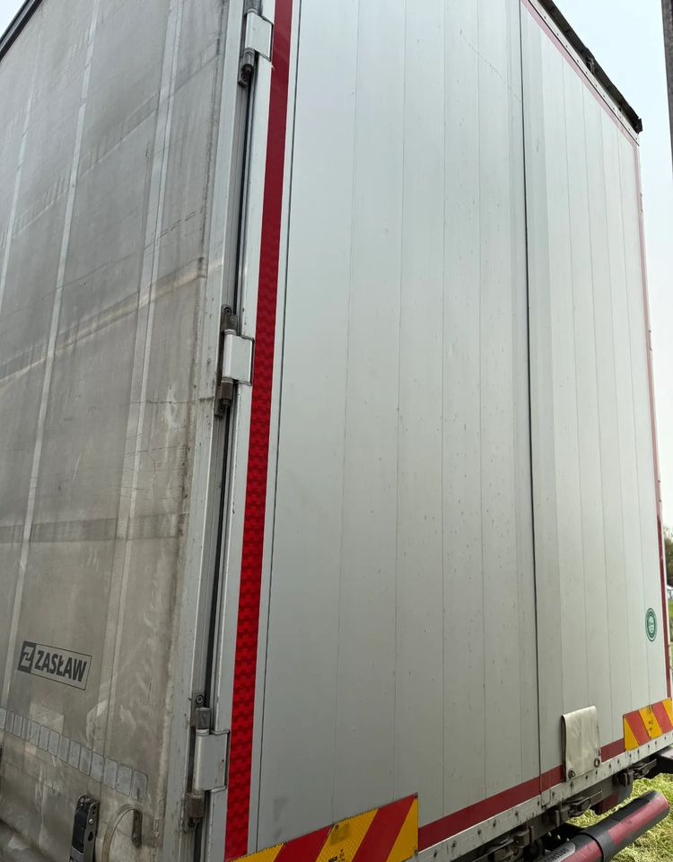 MAN - Schuifzeilen vrachtwagen, Aanhangwagen met huif: afbeelding 5 MAN - Schuifzeilen vrachtwagen, Aanhangwagen met huif: afbeelding 5