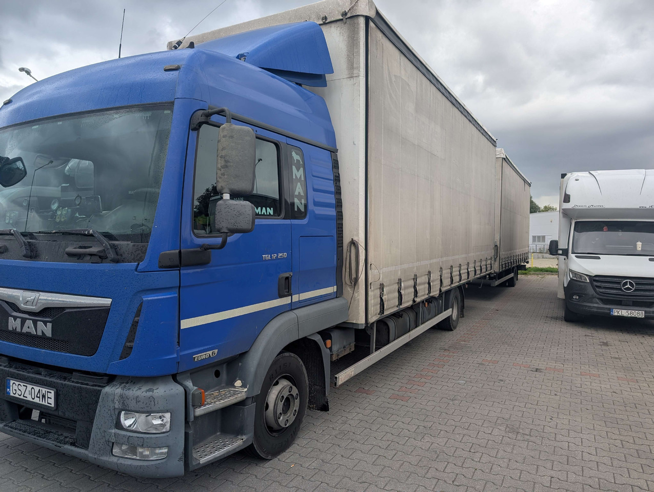 MAN TGL - Schuifzeilen vrachtwagen: afbeelding 1 MAN TGL - Schuifzeilen vrachtwagen: afbeelding 1