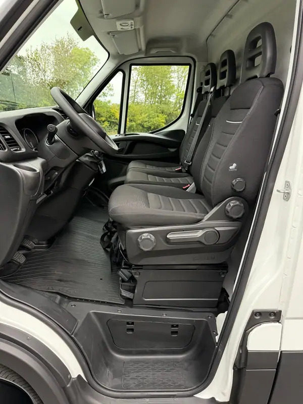 Nieuw Gesloten bestelwagen Iveco Daily 35-140 *L3H2*DISPO DE STOCK*Airco*Cruise control: afbeelding 20
