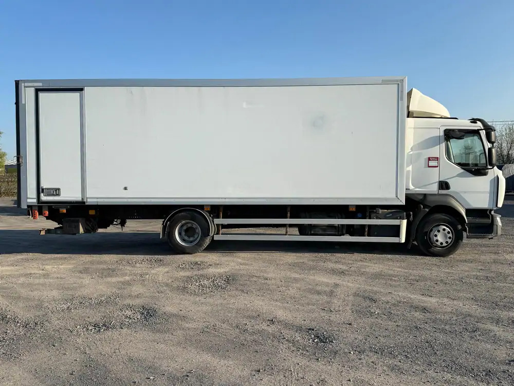 Renault D14 250 *D14 250 cv* - Bakwagen: afbeelding 3 Renault D14 250 *D14 250 cv* - Bakwagen: afbeelding 3