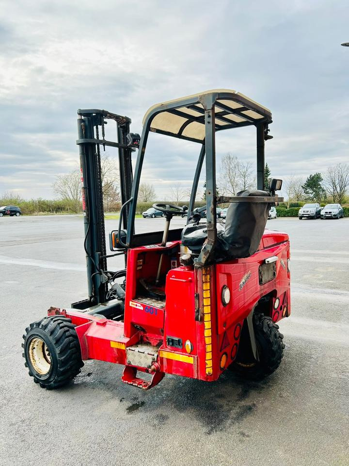 Moffett M5-20.3 + Bj. 2014 + 3,66mtr. Masthöhe + gr. Reifen - Meeneemheftruck: afbeelding 5 Moffett M5-20.3 + Bj. 2014 + 3,66mtr. Masthöhe + gr. Reifen - Meeneemheftruck: afbeelding 5