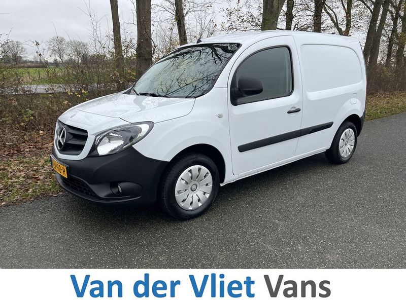Mercedes-Benz Citan 109 CDI 90pk E6 Ambition BPM Vrij! Lease €240 p/m, Airco, Cruise controle, Schuifdeur, Mistlampen, Onderhoudshistorie aanwezig - Kleine bestelwagen: afbeelding 2 Mercedes-Benz Citan 109 CDI 90pk E6 Ambition BPM Vrij! Lease €240 p/m, Airco, Cruise controle, Schuifdeur, Mistlampen, Onderhoudshistorie aanwezig - Kleine bestelwagen: afbeelding 2
