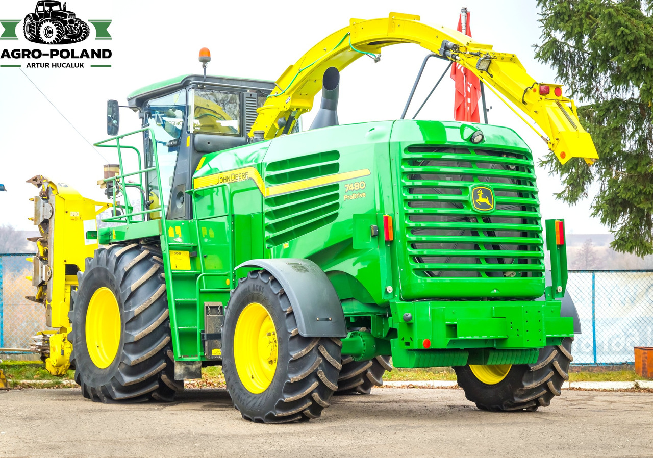 JOHN DEERE 7480 - ProDrive - 4x4 - 2014 rok - Kemper 360 plus - Pickup 630C - 40 km/h - Hakselaar: afbeelding 4 JOHN DEERE 7480 - ProDrive - 4x4 - 2014 rok - Kemper 360 plus - Pickup 630C - 40 km/h - Hakselaar: afbeelding 4