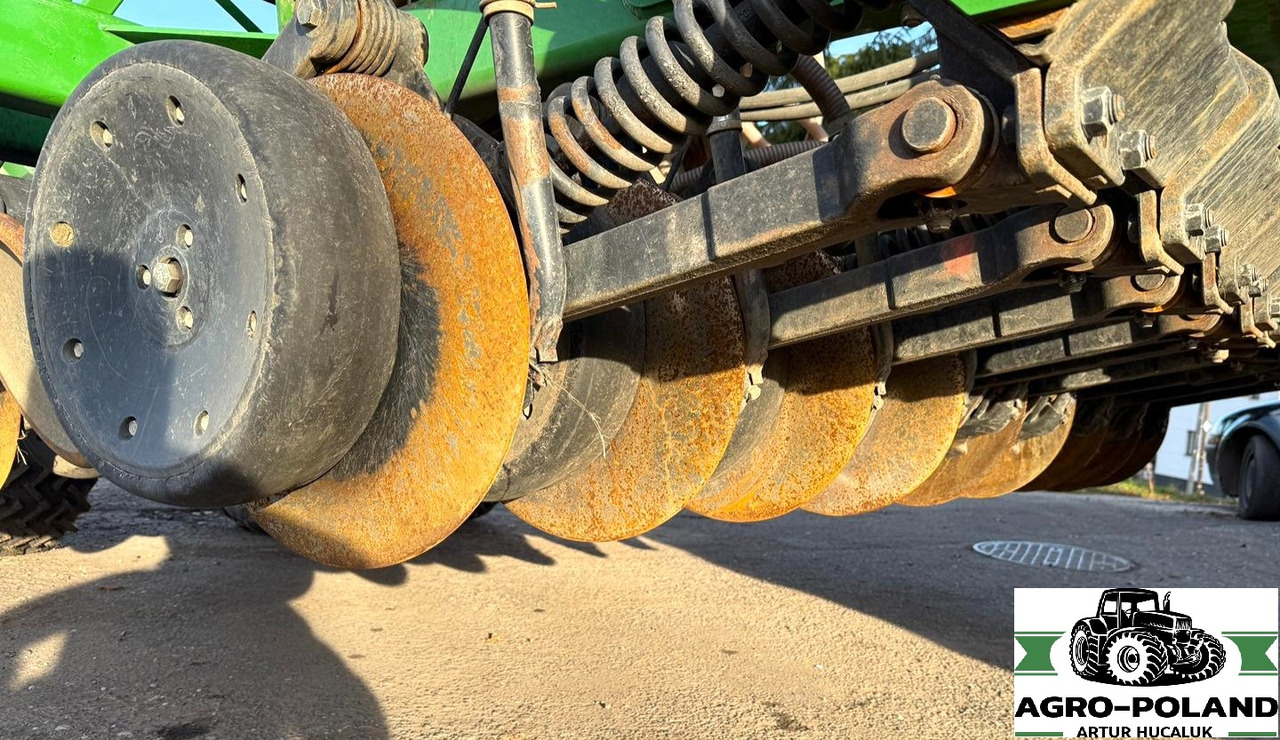 JOHN DEERE 750A - 2017 ROK - 6 M - 2649 H - GREENSTAR/ISOBUS - NOWSZY MODEL - Zaaimachine: afbeelding 5 JOHN DEERE 750A - 2017 ROK - 6 M - 2649 H - GREENSTAR/ISOBUS - NOWSZY MODEL - Zaaimachine: afbeelding 5