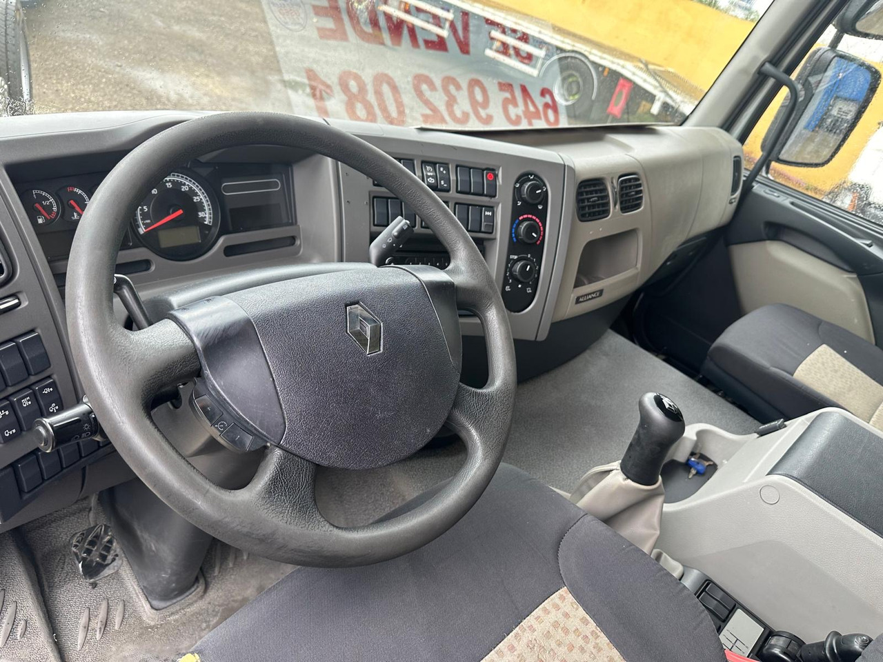 RENAULT PREMIUM 380 - Schuifzeilen vrachtwagen: afbeelding 4 RENAULT PREMIUM 380 - Schuifzeilen vrachtwagen: afbeelding 4