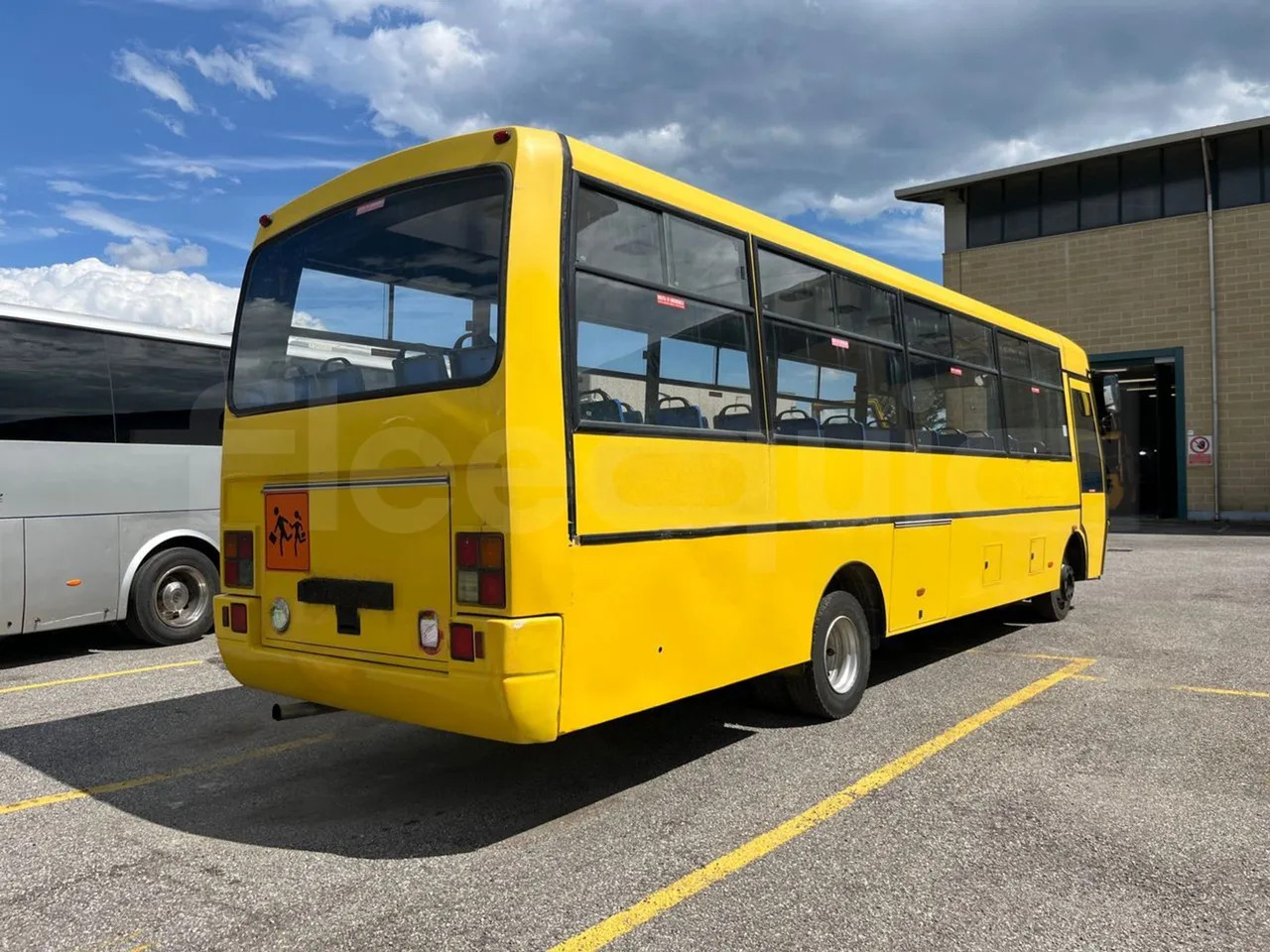 Schoolbus Iveco Cacciamali: afbeelding 11