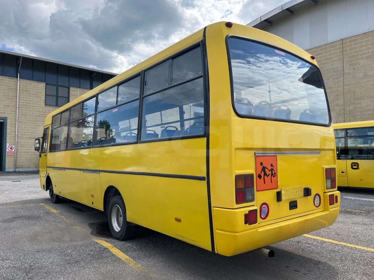 Schoolbus Iveco Cacciamali: afbeelding 9