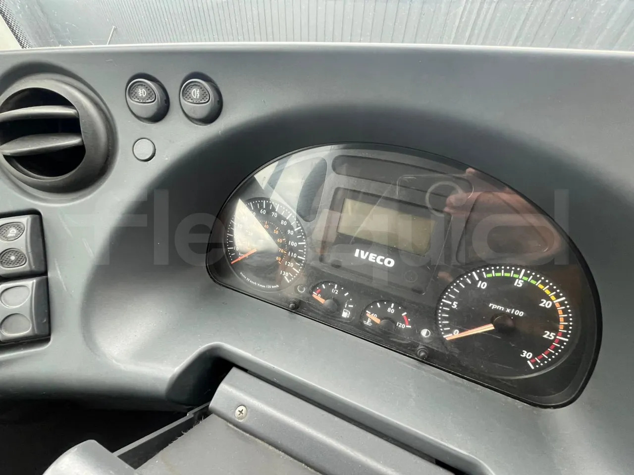 Iveco Crossway - Touringcar: afbeelding 2 Iveco Crossway - Touringcar: afbeelding 2