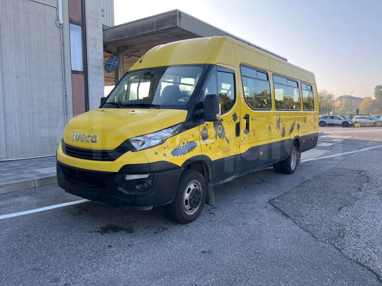 Iveco Daily - Schoolbus: afbeelding 4 Iveco Daily - Schoolbus: afbeelding 4