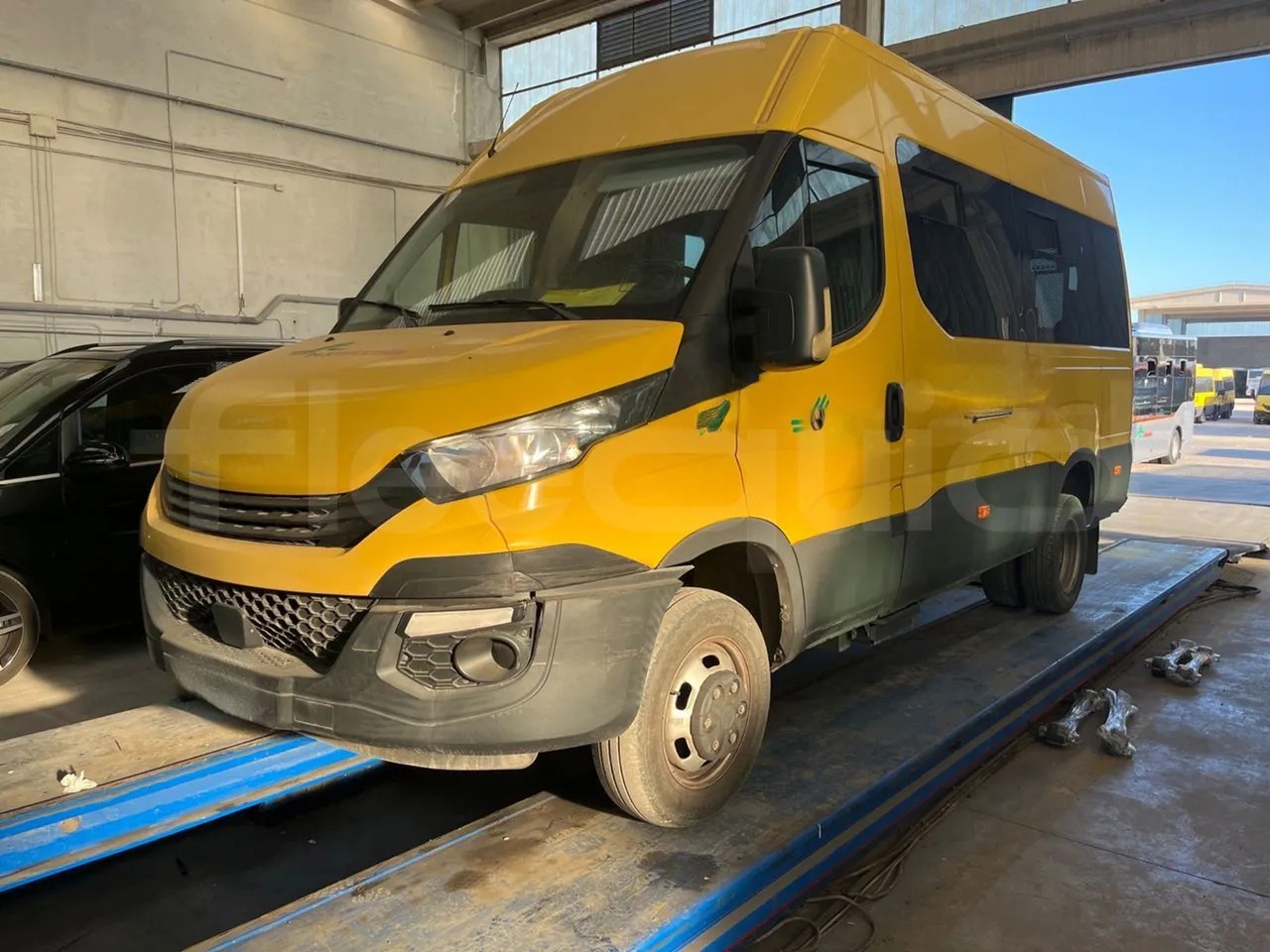 Iveco Daily - Schoolbus: afbeelding 4 Iveco Daily - Schoolbus: afbeelding 4