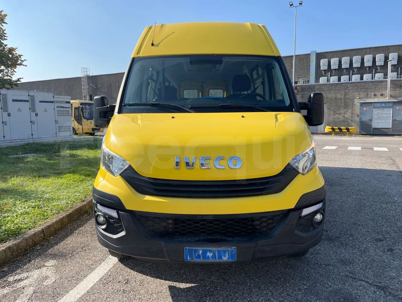 Iveco Daily - Schoolbus: afbeelding 2 Iveco Daily - Schoolbus: afbeelding 2