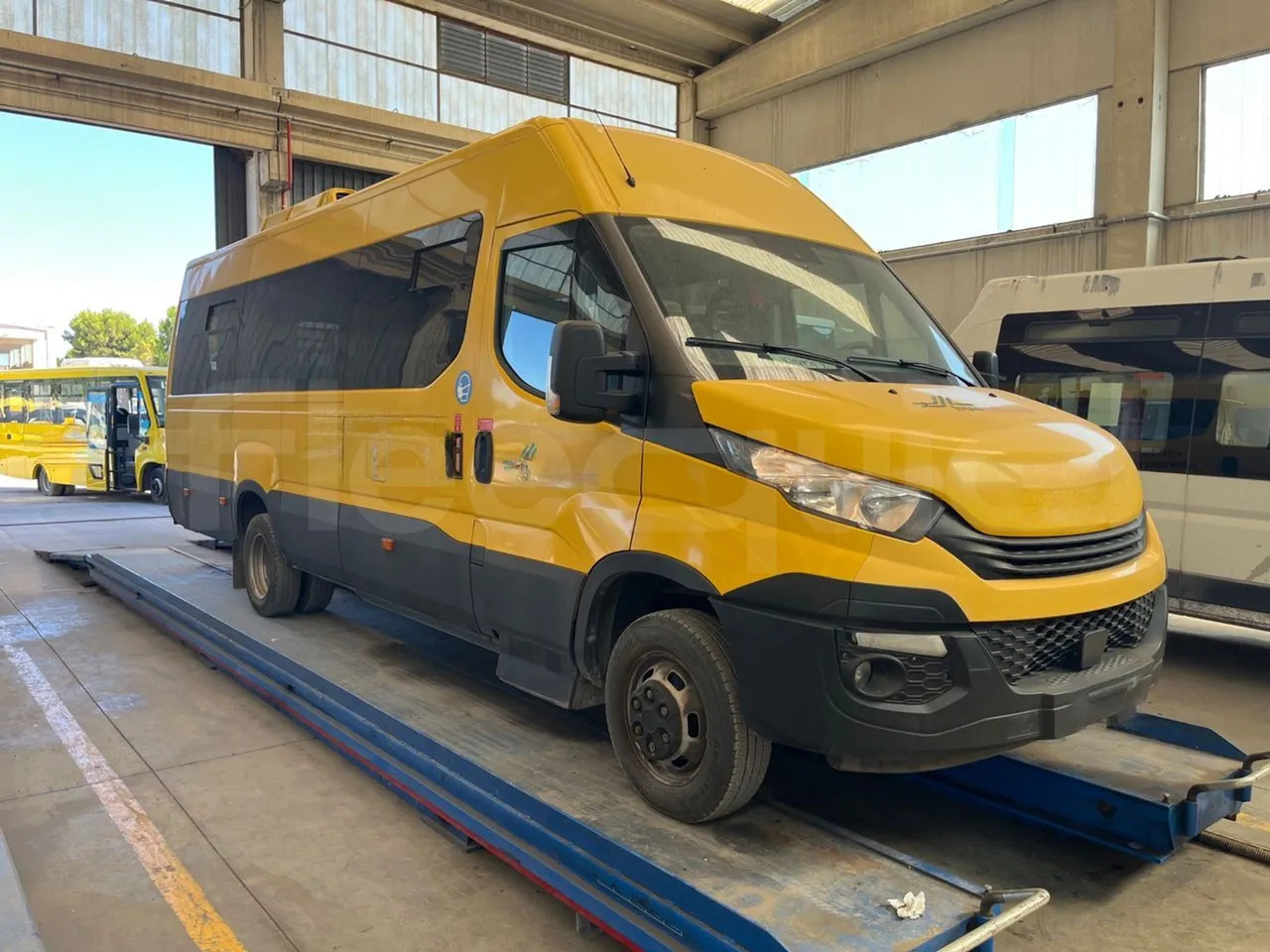 Iveco Daily - Schoolbus: afbeelding 1 Iveco Daily - Schoolbus: afbeelding 1