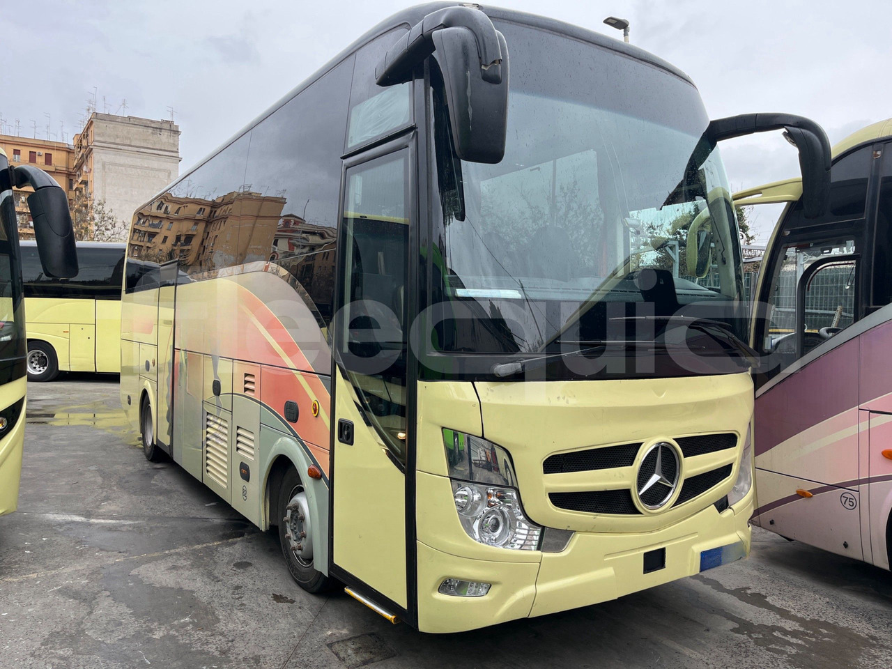Mercedes-Benz Atego - Touringcar: afbeelding 1 Mercedes-Benz Atego - Touringcar: afbeelding 1