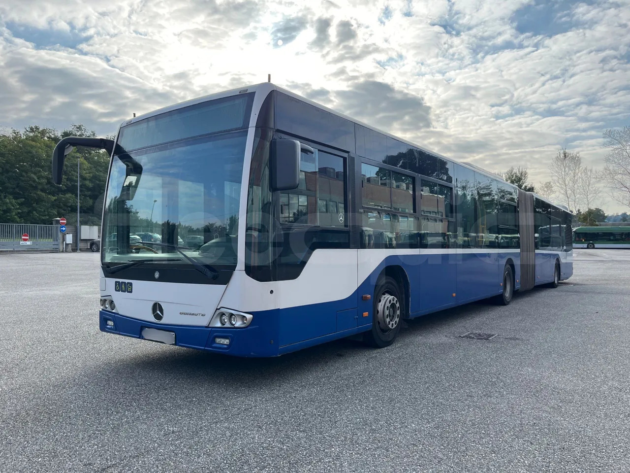 Mercedes-Benz Conecto - Gelede bus: afbeelding 4 Mercedes-Benz Conecto - Gelede bus: afbeelding 4