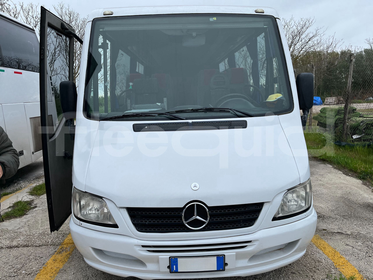 Mercedes-Benz Sprinter - Minibus, Personenvervoer: afbeelding 1 Mercedes-Benz Sprinter - Minibus, Personenvervoer: afbeelding 1